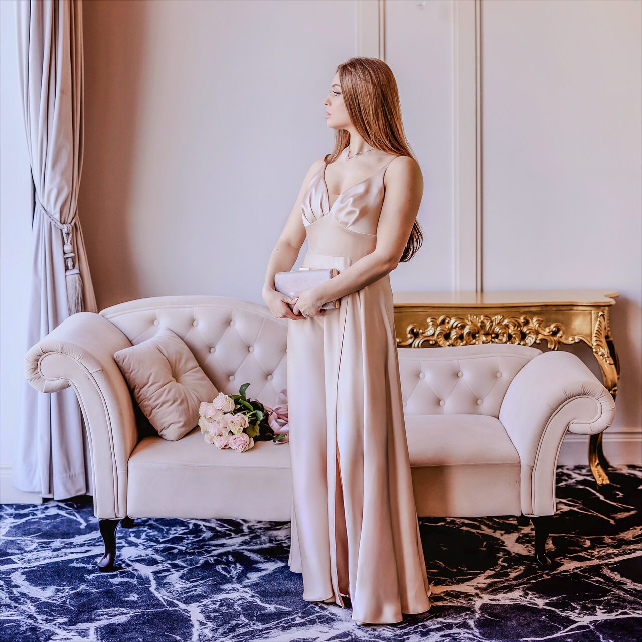 Suknia satynowa bridalstole złota